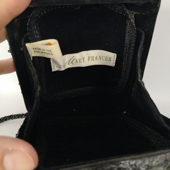 VTG Mary Frances Black Burgundy Velvet Embellished Beaded Small Shoulder Bag - Picture 8 of 16